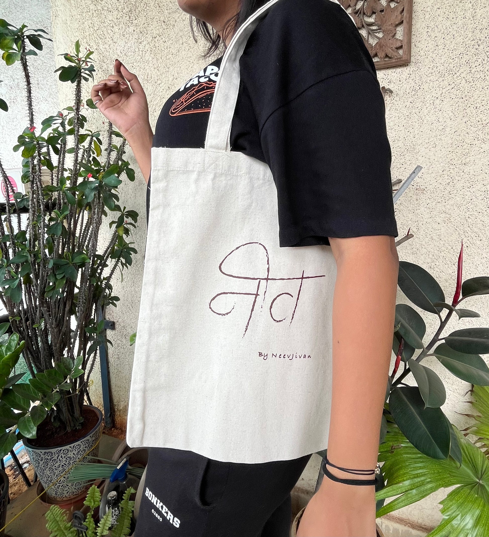Handmade cotton tote bag, front view – NeevStore